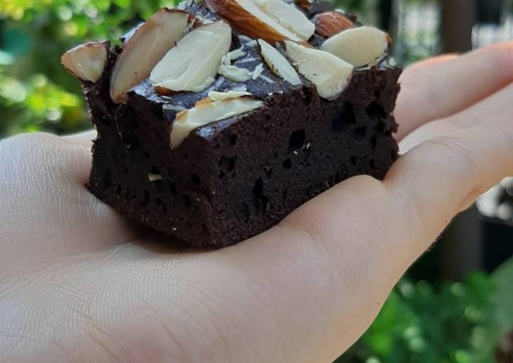 Ăn vặt – Brownie hạt healthy nguyên liệu đơn giản