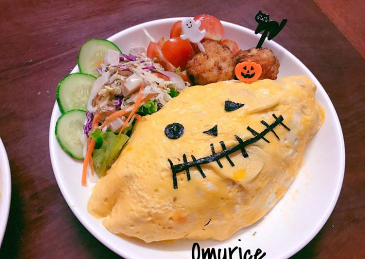 Cơm cuộn trứng Nhật phong cách Halloween