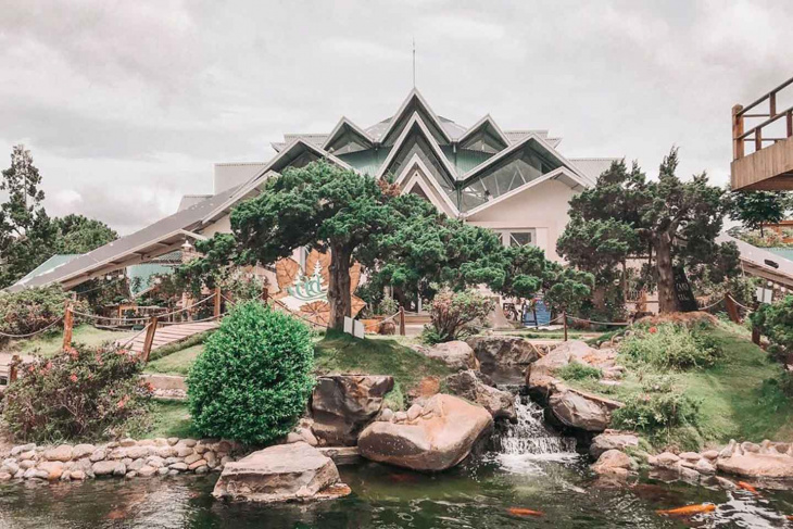 Khu du lịch Lá Phong – Điểm đến mộng mơ giữa lòng Đà lạt