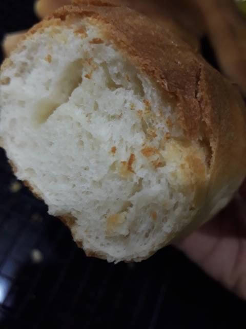 bánh mì mềm, bánh mì việt nam, bánh mỳ truyền thống, giòn, mềm, ruột, vỏ, bánh mì việt nam vỏ giòn ruột mềm