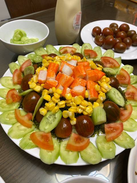 giả cua, rong nho, salad, salad rong nho, salad trộn, salad trộn rau củ quả, salát hoa quả, salad rong nho