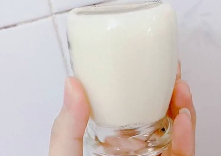 Sữa chua úp ngược dành cho cả nhà