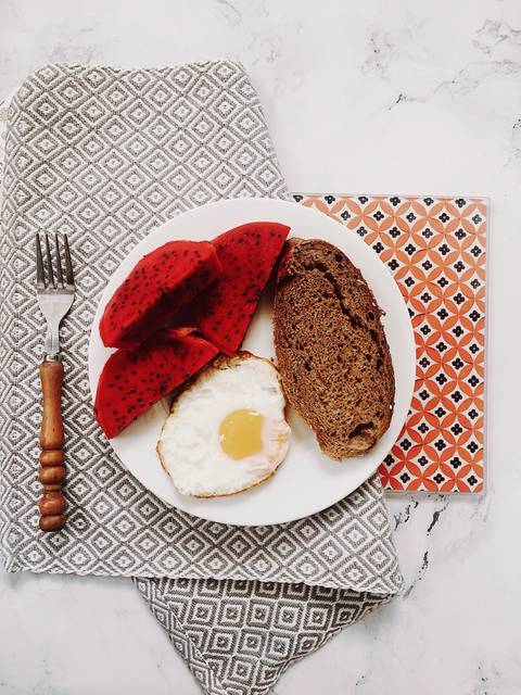 ăn sạch bữa sáng, ăn sáng, bánh mì đen, bữa sáng, eatclean, trứng gà, với, eatclean: ăn sáng với trứng gà và bánh mì đen