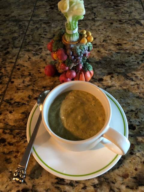 bepvang, kale, nước ép rau xanh, sinh tố rau, trái cây, với, sinh tố rau kale với trái cây