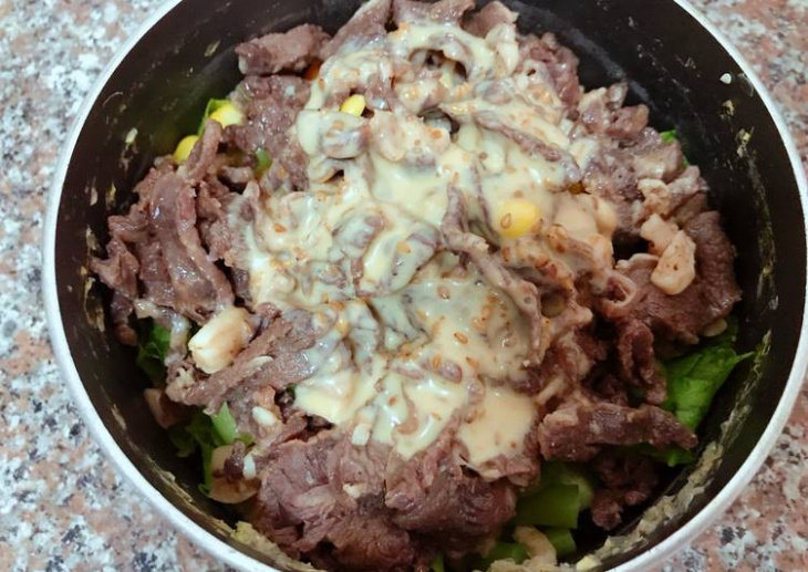 Salad keto đậu cove và bò