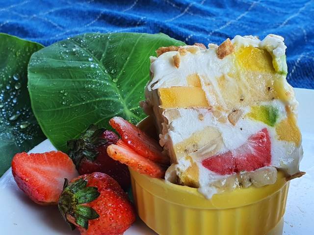 bột bắp, dâu tây, giải nhiệt mùa hè, kèm, kem hoa quả, làm kem, whipping, kem trái cây nhiệt đới | cách làm kem đơn giản tại nhà