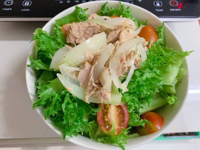 salad cá ngừ, salad trộn cá ngừ, salad tuna, salad cá ngừ