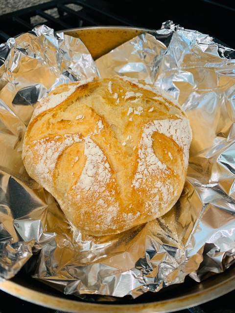 bánh mì, bột mì đa dụng, cần, không, lò nướng, bánh mì không cần nhào bột (crusty no knead dutch oven bread)