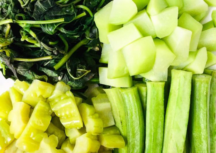 hôm nay ăn gì, món ngon dễ làm, ngon, rau củ luộc, rau củ quả, rau luoc, su su luộc, cách luộc rau củ quả xanh và ngon