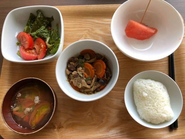 bepvang, bữa trưa ăn nhanh, bữa trưa đơn giản, bữa trưa nhanh gọn, canh cà chua, canh chua thịt băm, canh cà chua cho bữa trưa nhanh gọn