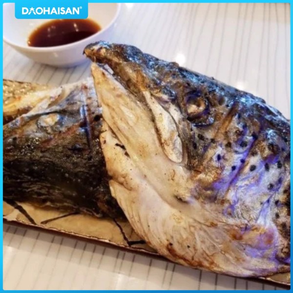 ẩm thực, món ngon, món ngon cực bắt cơm từ đầu cá hồi tươi