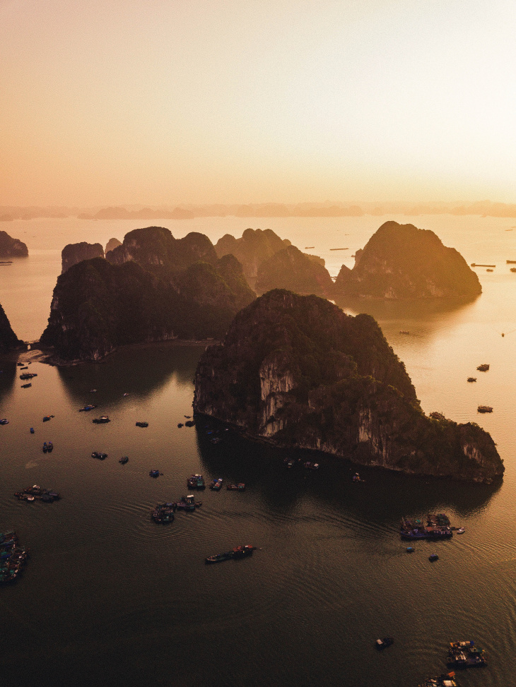 Halong Bay in One Day Tour: What To Do with a Single Day