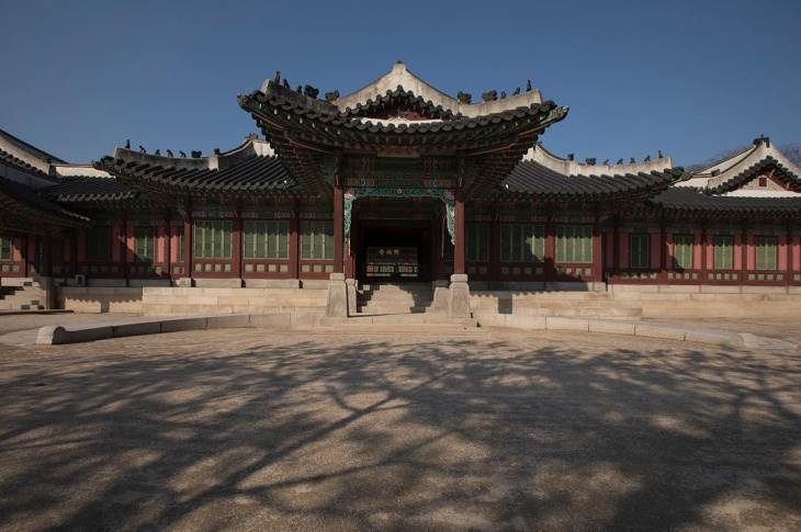 en, a step-by-step guide to visit changdeokgung palace and huwon secret garden