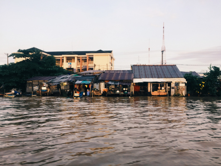 en, how to, a guide on how to visit cai rang floating market
