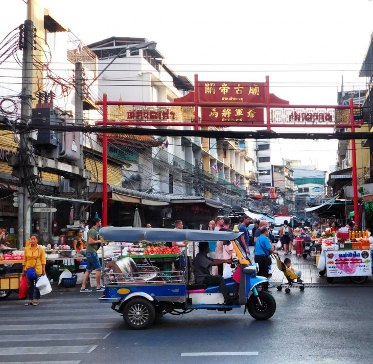 en, what to do in chinatown bangkok?