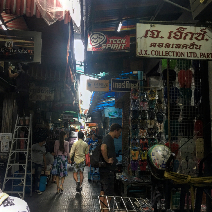 en, what to do in chinatown bangkok?
