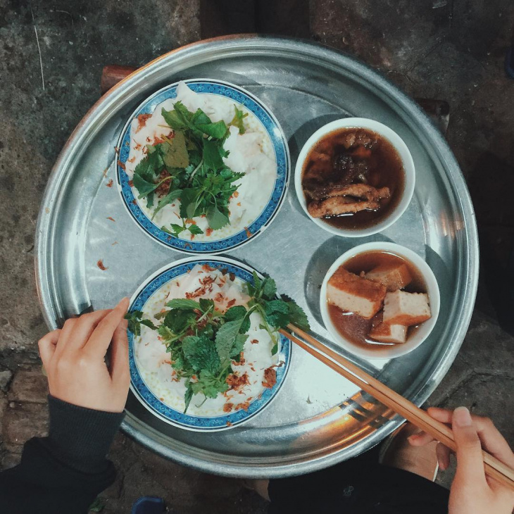 en, 10 delicious dishes for breakfast in hanoi - where to eat during your trip