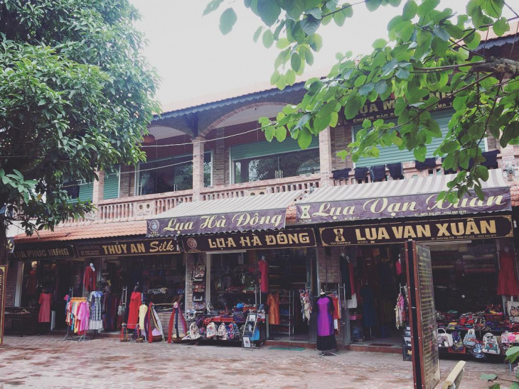 en, ha noi off the beaten path: top 10 must-try local experiences