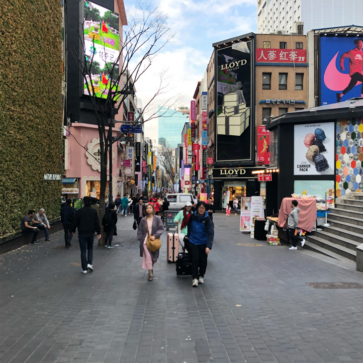 en, myeongdong shopping guide: detailed tips to enjoy a shopping spree in the most vibrant shopping street in seoul