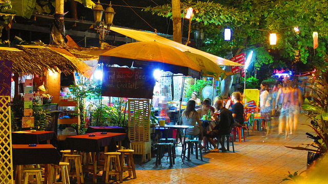 en, bangkok's top 20 places for food - a guide on where and what to eat in bangkok