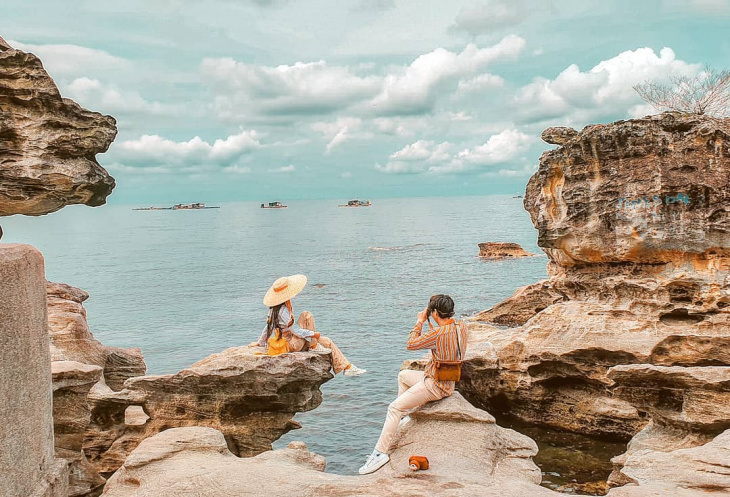 en, a complete phu quoc island travel guide for first-timers