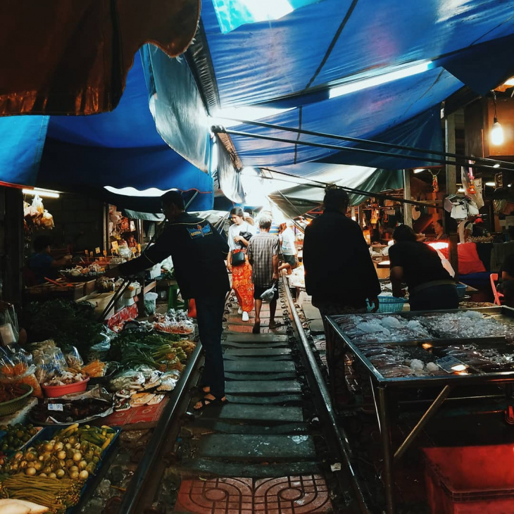 Maeklong Railway Market - The most unique train market in Bangkok