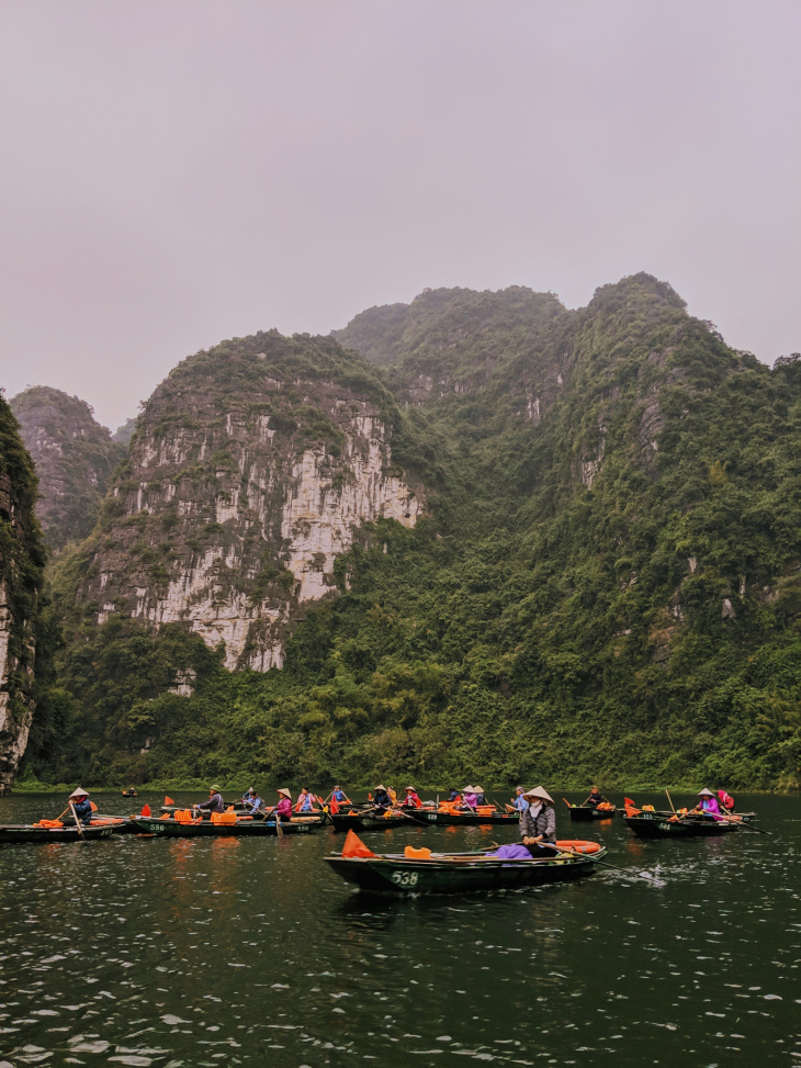 ninh binh, itinerary, attraction, accommodation, an ultimate two-day itinerary ninh binh travel guide