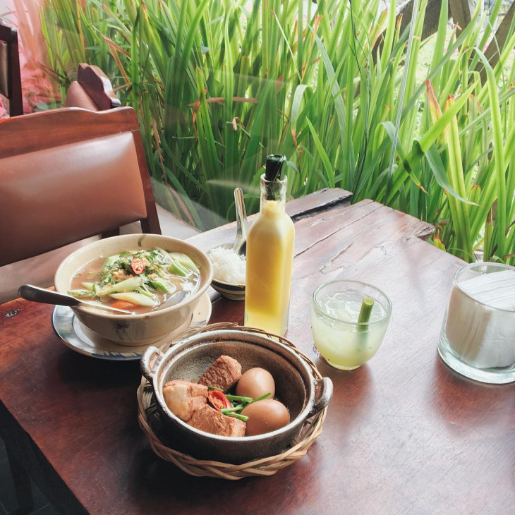 en, best traditional vietnamese restaurants in ho chi minh city