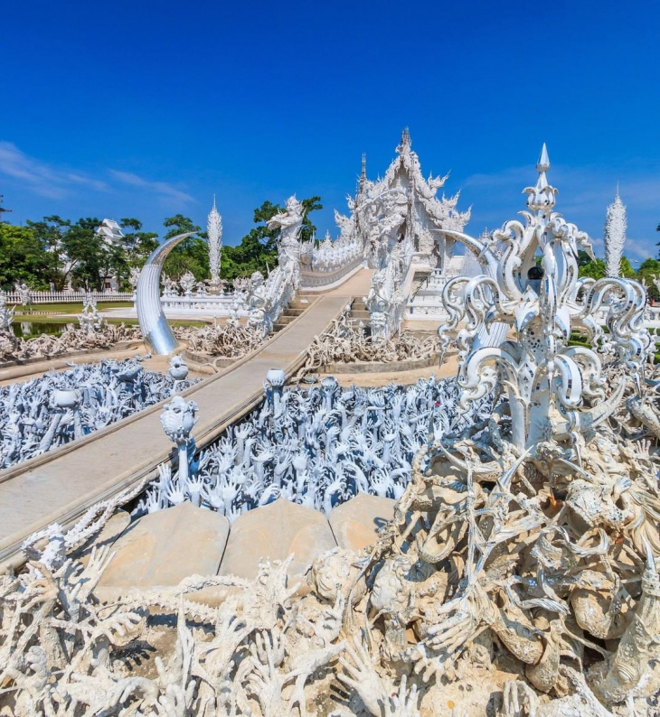 en, a detailed guide to wat rong khun - white temple in chiang rai