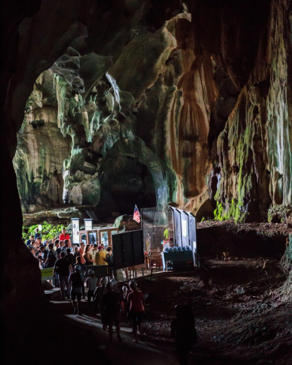 động batu, du lịch kuala lumpur, du lịch malaysia, động batu huyền bí – nơi linh thiêng bậc nhất malaysia