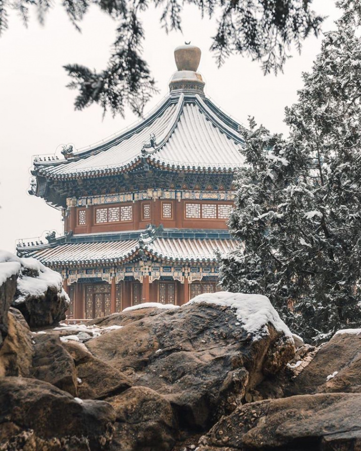 Ngắm tuyết rơi ở Di Hòa Viên, Bắc Kinh mang vẻ đẹp kỳ bí