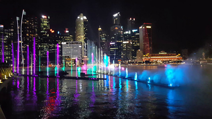 singapore, du lịch singapore, du lịch nước ngoài, du lịch đông nam á, cẩm nang du lịch, khám phá, kinh nghiệm đi xem show nhạc nước marina bay sands