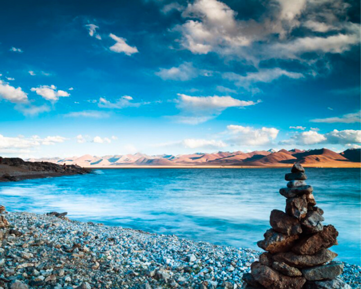 Vẻ đẹp của hồ nước mặn Namtso tại Tây Tạng