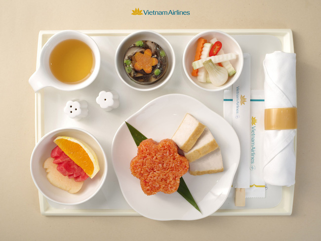 vietnam airlines, tết nguyên đán, khám phá, vietnam airlines nhá hàng menu đón tết với các món ăn cổ truyền