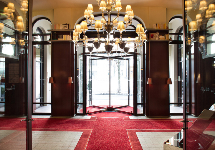 khám phá, review khách sạn le royal monceau paris – nơi gia đình messi đang ở hiện nay