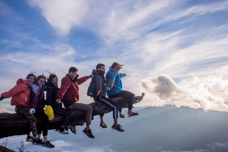 trekking y tý, trekking lảo thẩn, trekking, khám phá, cập nhật kinh nghiệm trekking lảo thẩn 2021 – săn mây trên nóc nhà y tý