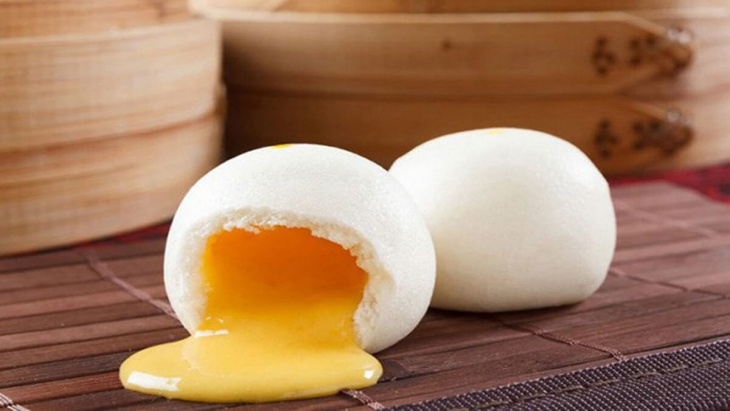 Cách làm bánh bao nhân trứng sữa thơm mềm tại nhà