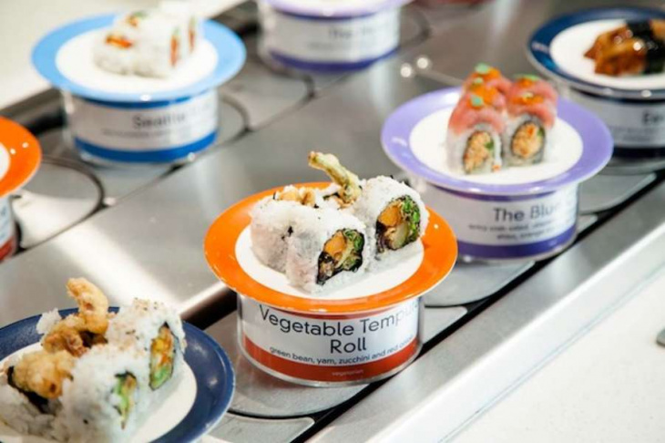 top 3 nhà hàng sushi băng chuyền nổi tiếng tại nhật bản