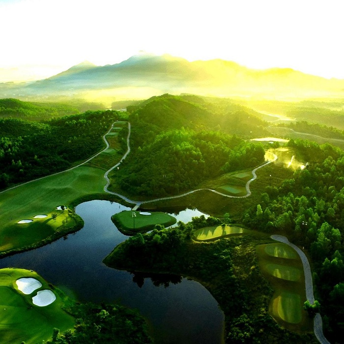 Điểm danh những sân golf đẹp ở Việt Nam mà giới golf thủ cực yêu thích 