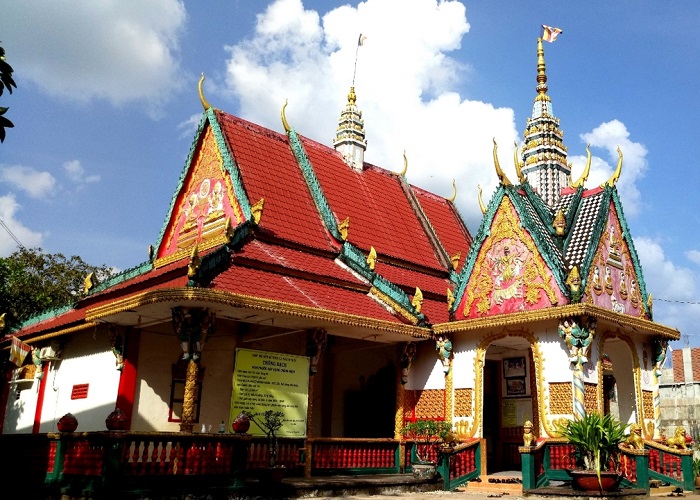 Chùa Sóc Lớn Bình Phước - ngôi chùa cổ ấn tượng của người Khmer
