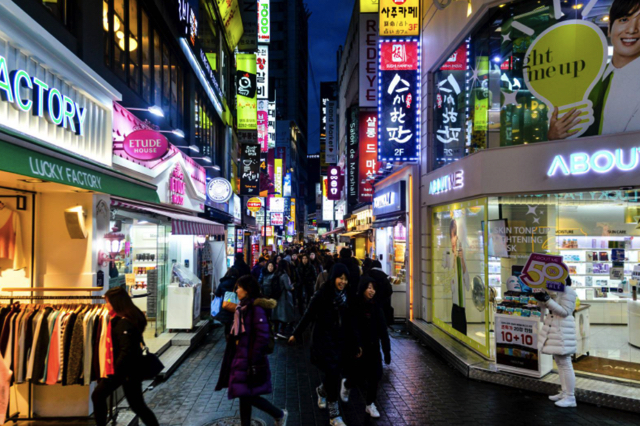 9 chợ đêm hàng đầu nên ghé thăm khi đến thăm Hàn Quốc