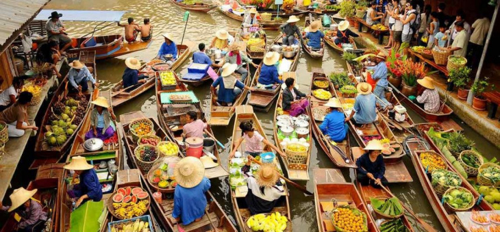 Chợ nổi bốn mùa Pattaya bạn nhất định phải đi một lần