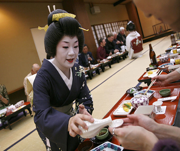 5 Lý Do Khiến Rượu Sake Được Gọi Là Quốc Tửu Ở Nhật