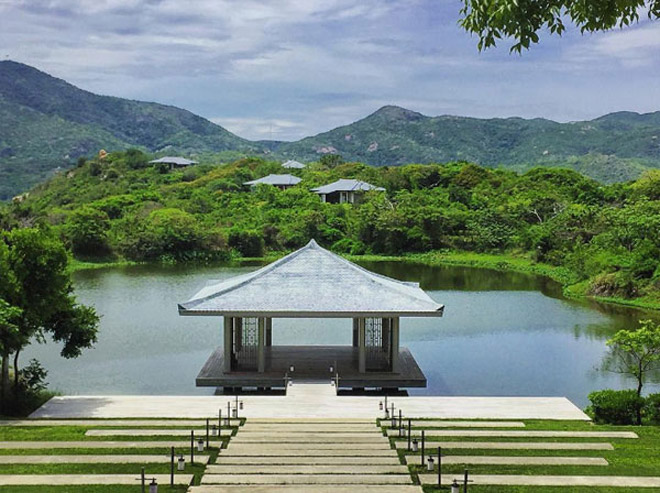 Ghé thăm những khu nghỉ dưỡng xa hoa, phong thủy đẹp ở Việt Nam