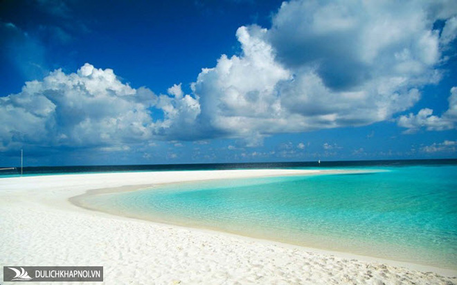 Những bãi biển cát trắng đẹp nhất thế giới