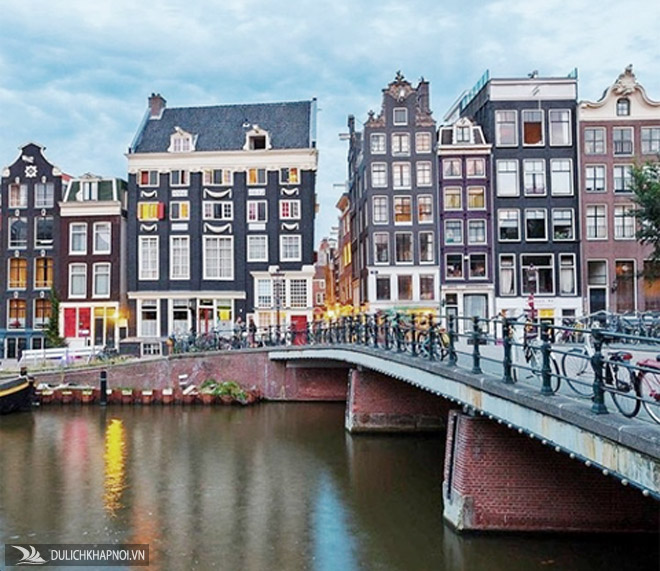 Top 10 thành phố đẹp nhất ở xứ sở hoa Tulip Hà Lan