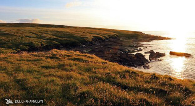 đảo hoang ở scotland, hòn đảo hoang bí ẩn, khám phá đảo hoang ở scotland, kỳ lạ đảo hoang chỉ cho du khách ghé thăm một lần trong năm