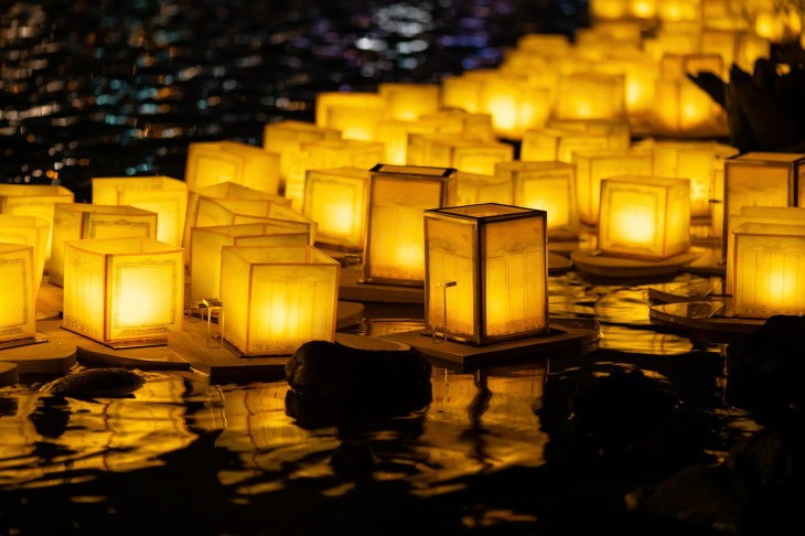 Obon - Lễ hội mùa hè tại Nhật Bản để tưởng nhớ những người đã khuất