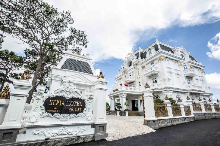 Sepia Hotel Đà Lạt – [Review Chi Tiết 2022]