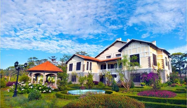 Dalat Cadasa Resort  – Khu Resort Kiến trúc Pháp